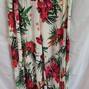 & Other Stories Red and Green Floral A-Line Skirt